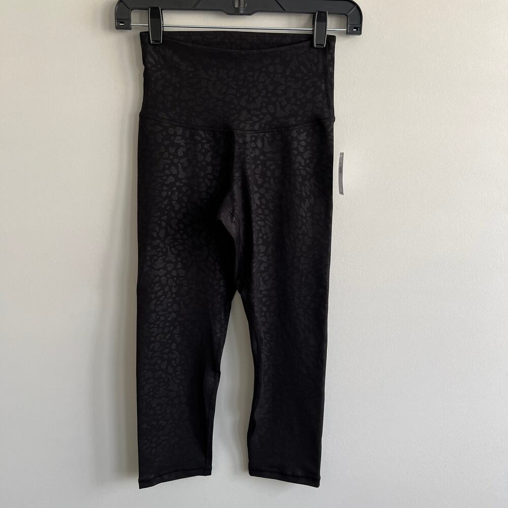 Old Navy Active Powersoft Go Dry Animal Print Legging Black on Black X